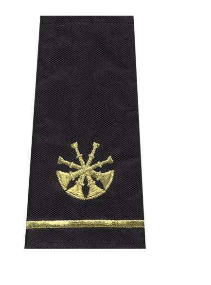 4 crossed bugles shoulder boards